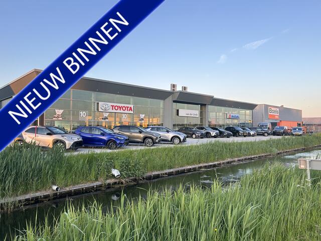 Toyota C-HR 1.8 Hybrid Dynamic | NL auto | 1e eign | dealeronderhouden | Trekhaak | Navi | PDC v+a | Dode hoek detectie |