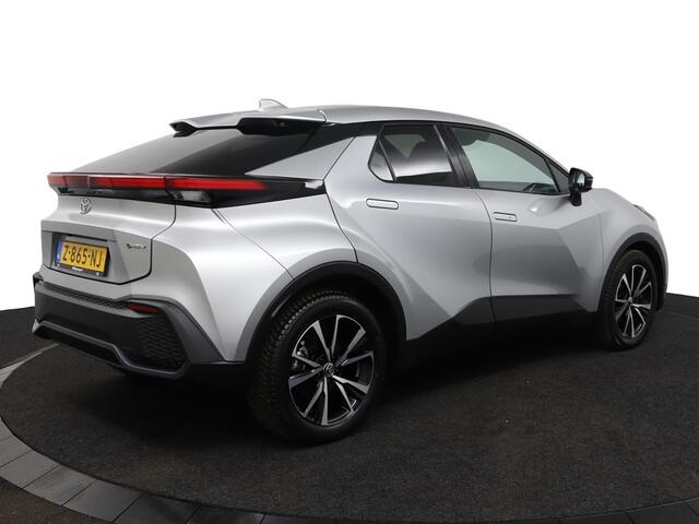 Toyota C-HR 1.8 Hybrid 140 Dynamic | Adaptive Cruise Control | Apple Carplay | Android Auto | Achteruitrijcamera | Parkeersensoren | Keyless entry |