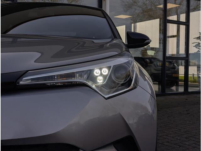 Toyota C-HR 1.2 Bi-Tone | Automaat | Trekhaak 1100Kg | Stoelverw. | Adapt. Cruise | Camera | Navi | Keyless