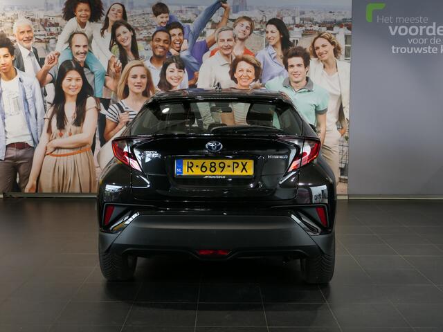 Toyota C-HR 1.8 Hybrid Business *adaptive cruise* - Apple carplay & android auto, dab, LMV 17"