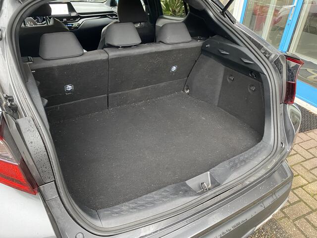 Toyota C-HR 2.0 Hybrid Style