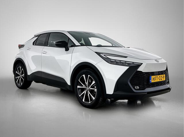 Toyota C-HR 2.0 Plug-in Hybrid 220 First Edition