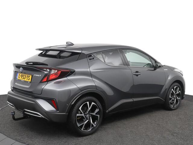 Toyota C-HR 2.0 Hybrid First Edition | Stoel en stuurverwarming | Trekhaak | Parkeersensoren |