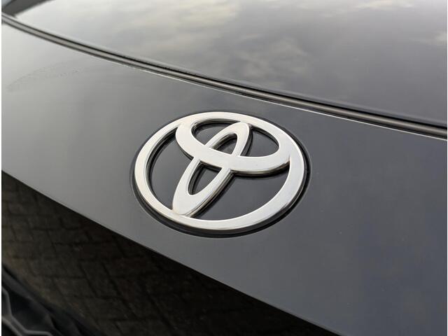 Toyota C-HR 2.0 Plug-in Hybrid 220 Business Plus | Stoel- stuurverwarming | BSM | ACC | PDC rondom | Camera | Prisma led | Keyless