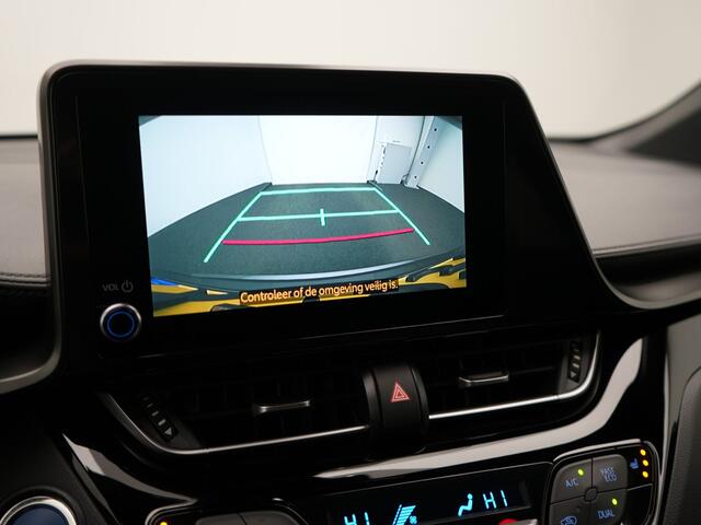 Toyota C-HR 1.8 Hybrid Style | Afn. Trekhaak | Stoel -/ Stuur Verwarming |