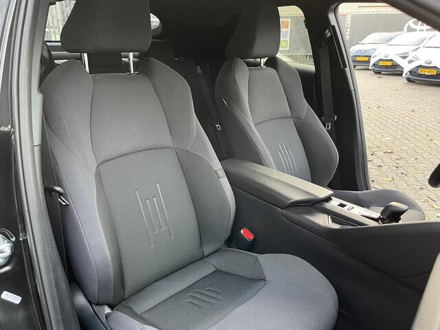 Toyota C-HR 2.0 Plug-in Hybrid 220 Dynamic