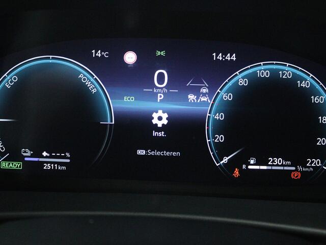 Toyota C-HR 2.0 Plug-in Hybrid 220 First Edition | Navigatie | PDC |