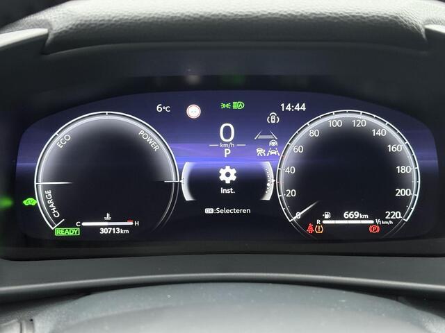 Toyota C-HR 1.8 Hybrid 140 First Edition **NAVIGATIE/ 360 CAMERA/ DODEHOEK DETECTIE/ PARKEERSENSOREN/ GARANTIE**