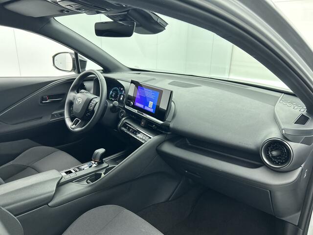 Toyota C-HR 1.8 Hybrid 140 Dynamic | Applecarplay | achteruitrijcamera | keyless entry |