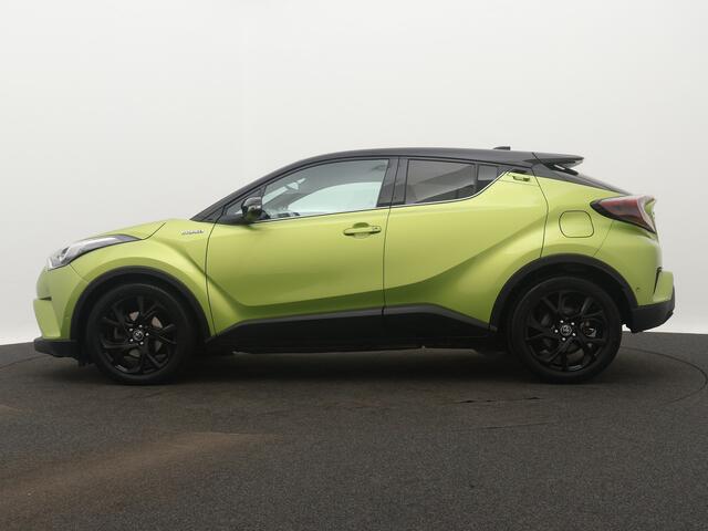 Toyota C-HR 1.8 Hybrid Executive Ultimate | JBL | Stoelverwarming | Dodehoek Ass. | Parkeersensoren | Camera | Navigatie | Cruise Control Adaptief | Half leder |
