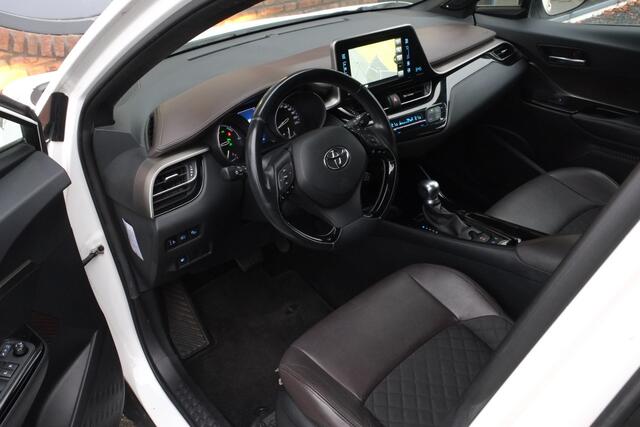 Toyota C-HR 1.8 Hybrid Executive