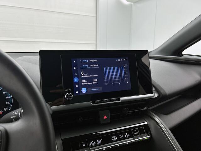 Toyota C-HR 1.8 Hybrid 140 Dynamic | Navigatie | PDC | ACC | Climate Control |
