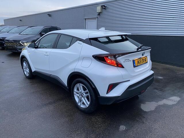 Toyota C-HR 1.8 Hybrid Active Apple CarPlay/Android Auto Navigatie, achteruitrij camera, keyless, adaptieve cruise control