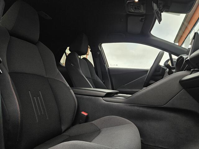 Toyota C-HR 1.8 Hybrid 140 Executive Special | All season banden |