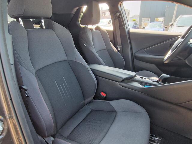 Toyota C-HR 1.8 Hybrid 140 First Edition | Stoel- stuurverwarming | Elek. achterklep | Camera | PDC V+A | Groot Multimedia