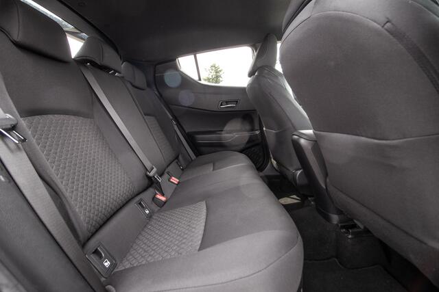 Toyota C-HR 2.0 Hybrid Dynamic stoel+stuurverw. | Carplay | Nav | Cam | Adaptive cruise