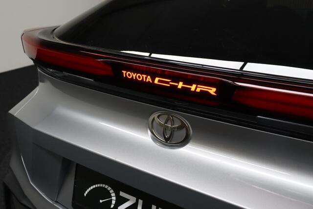 Toyota C-HR Hybrid 140 Style Edition | Dodehoekdetectie | Navigatie | Parkeerhulp | Winterpakket