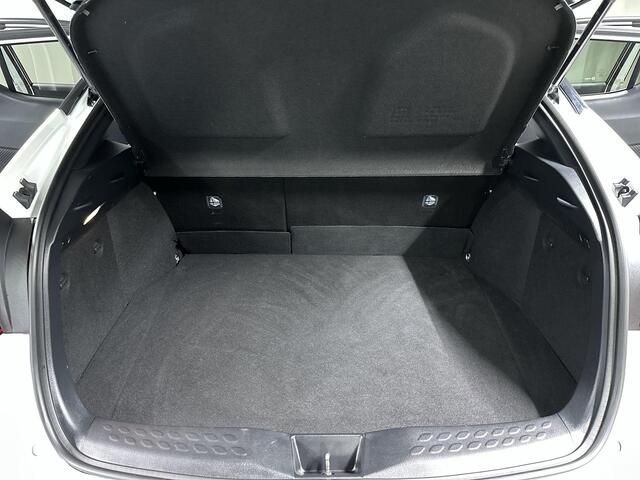 Toyota C-HR 2.0 Hybrid Style Automaat | Navi | Camera | Stuur en Stoelverwarming