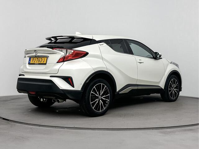 Toyota C-HR 1.2 Executive NL-Auto | Climate Control | Cruise Control Adaptive | Stoelverwarming | Lage KM! |