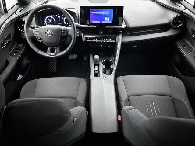Toyota C-HR 2.0 Plug-in Hybrid 220 Dynamic | Voorstoelen Verwarmd | Stuurwiel Verwarmd | Parkeercamera Achter | Parkeer Sensoren Voor en Achter |