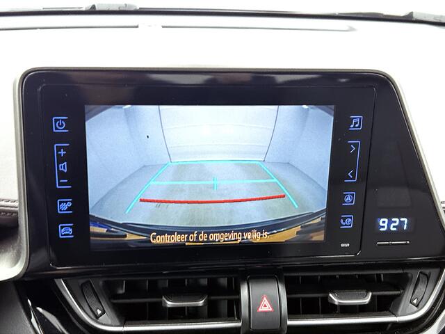 Toyota C-HR 1.8 Hybrid Executive | Leder | LED verlichting | Luxe uitvoering |