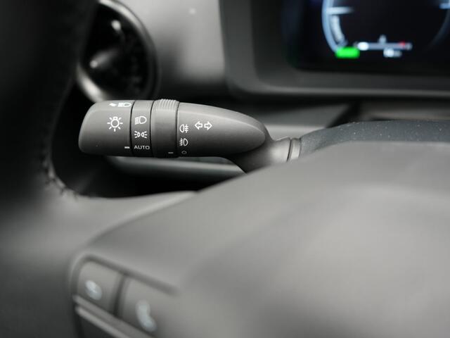 Toyota C-HR 1.8 Hybrid 140 Dynamic *NIEUW*