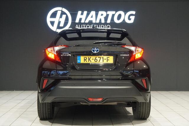 Toyota C-HR 1.8 Hybrid Black Edition + LEDER / DODEHOEK / JBL / STOELVERWARMING /