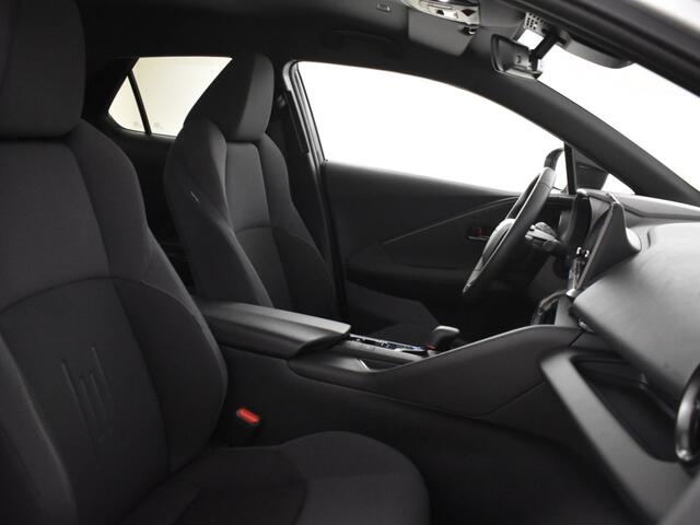 Toyota C-HR 1.8 Hybrid 140 Dynamic | PDC V+A | Allseasons |