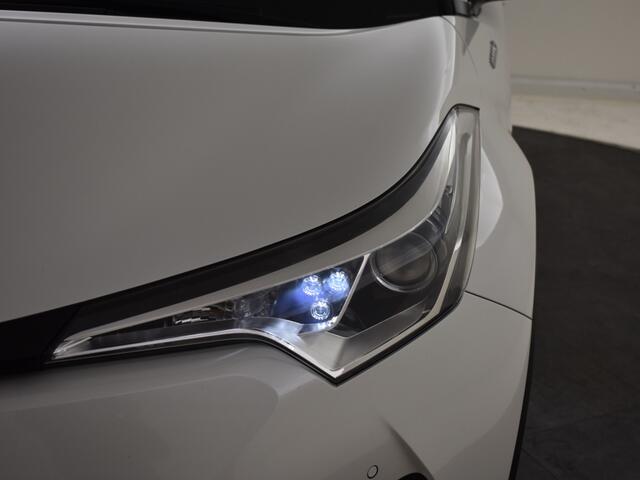 Toyota C-HR 1.8 Hybrid Bi-Tone Plus | Trekhaak | JBL | PDC V+A | BLS |