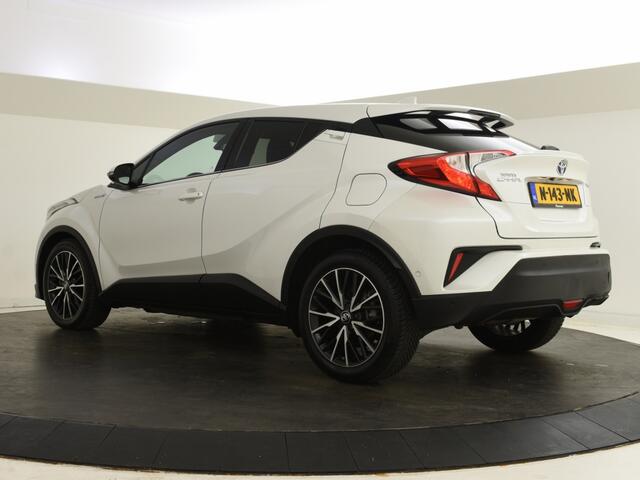 Toyota C-HR 1.8 Hybrid Executive Edition | Navigatie | Parkeersensoren v + a