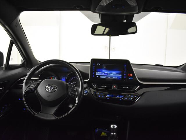 Toyota C-HR 1.8 Hybrid Style | Trekhaak | stoel+stuurwielverwarming