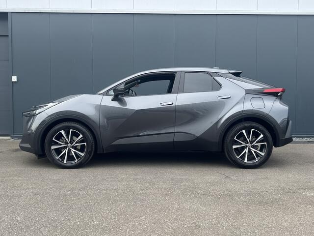 Toyota C-HR 1.8 Hybrid Dynamic Limited / Groot scherm / Parkeersensoren