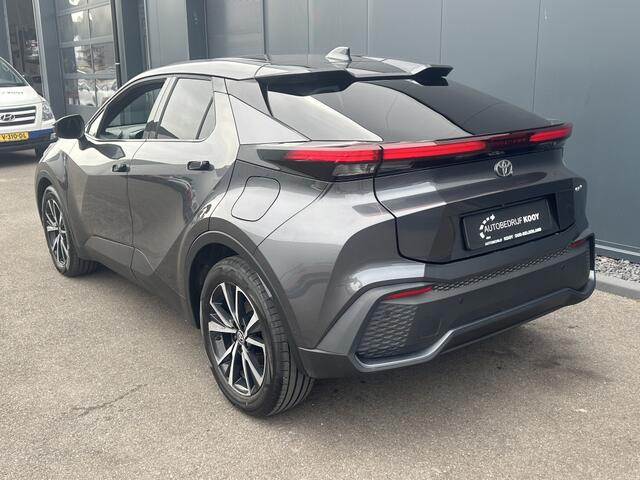 Toyota C-HR 1.8 Hybrid Dynamic Limited / Groot scherm / Parkeersensoren