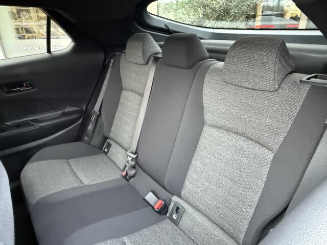 Toyota C-HR 1.8 Hybrid 140 Dynamic | VOORRAAD