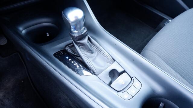 Toyota C-HR 1.8 Hybrid Dynamic Navi/Cruise/Afn.trekhaak/Stoelverw.