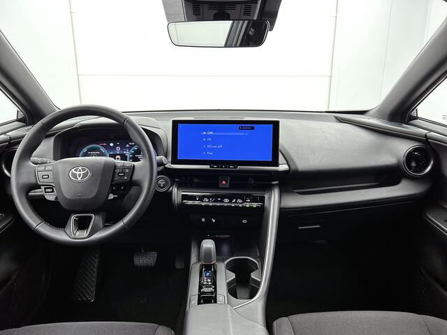 Toyota C-HR 1.8 Hybrid 140 First Edition Bi-Tone | Elektrische Achterklep | Automatisch Inparkeren | 360° Camera | LM-Velgen | Donker Getinte Achterruiten |