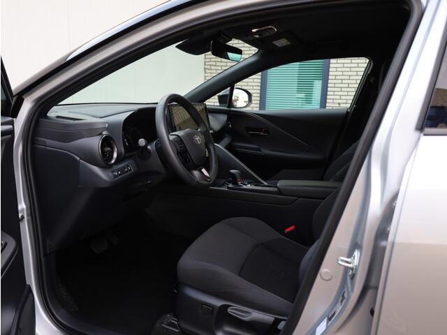 Toyota C-HR 2.0 Hybrid 200 Dynamic | Stoelverwarming | El. Achterklep |