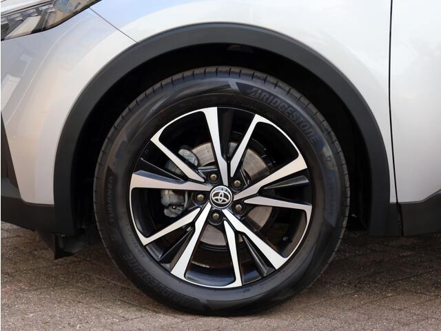 Toyota C-HR 2.0 Hybrid 200 Dynamic | Stoelverwarming | El. Achterklep |