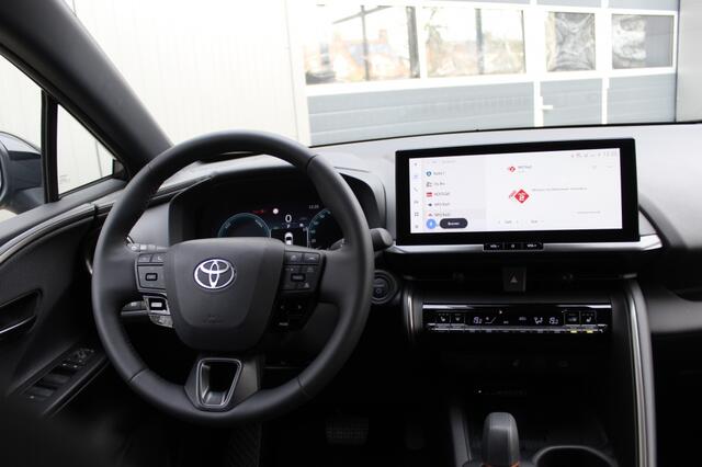 Toyota C-HR 2.0 220 Hybrid Plug-In First Edition / BSM / PDC / Stoelverwarm