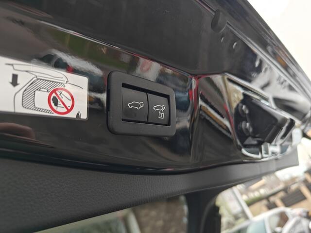 Toyota C-HR 2.0 PHEV 200 Prem Ed