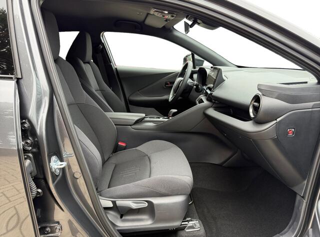 Toyota C-HR 2.0 PHEV 220 Dynamic I Direct leverbaar I Navi I Keyless