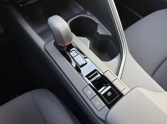 Toyota C-HR 2.0 PHEV 220 Dynamic I Direct leverbaar I Navi I Keyless