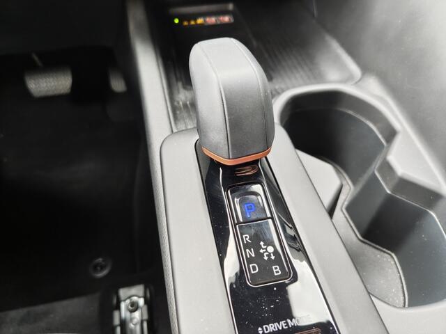 Toyota C-HR 1.8 Hybrid 140 First Edition | Navi | Sensoren v/a | El. Achterk