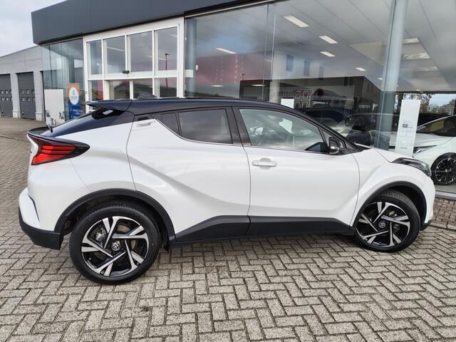 Toyota C-HR 1.8 Hybrid Style Bi-Tone | Premium Pack | Sensoren v/a | Android