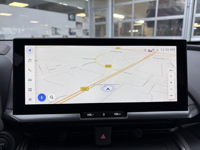 Toyota C-HR 2.0 PHEV 220 First Edition | Navi | Sensoren v/a | Dodehoek |