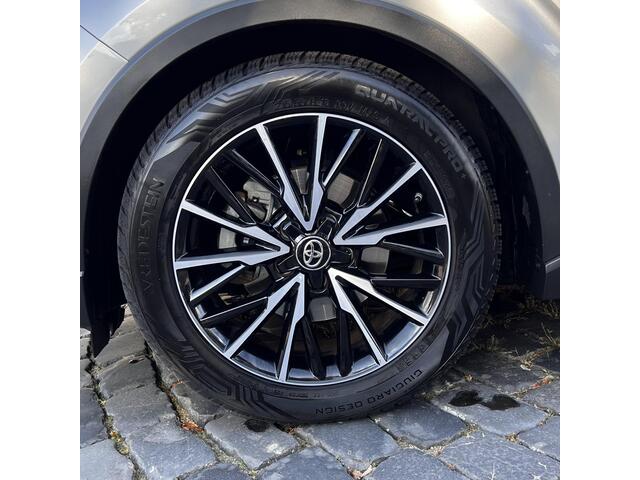 Toyota C-HR 1.8 Hybrid Executive Ultimate | Trekhaak | 18" LMV | ALL-Season | Adap.Cruise | All-in rijklaarprijs