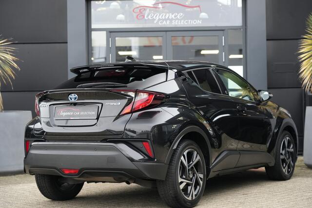 Toyota C-HR 1.8 Hybrid Dynamic 122pk Navigatie/Stoelverwarming/Camera