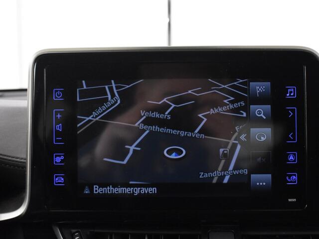 Toyota C-HR 1.8 Hybrid Style | Parkeersensoren V+A | BLIS | Navigatie