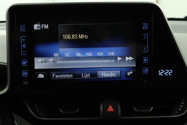 Toyota C-HR 1.8 Hybrid Executive | Adaptive Cruise Control | Trekhaak | Achteruitrijcamera | Dode hoek detectie |