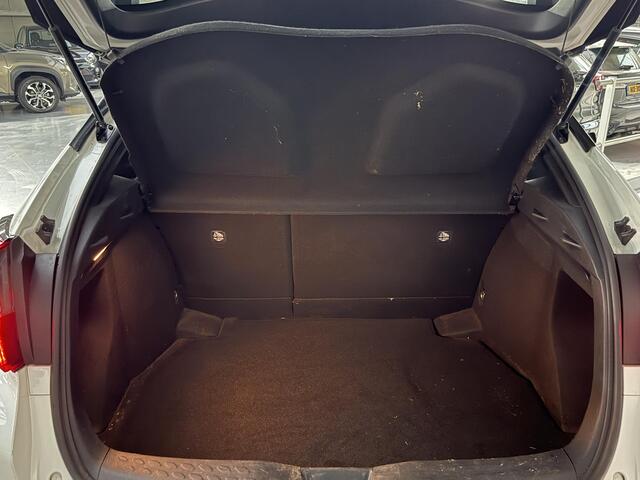 Toyota C-HR 1.2 Dynamic + 18" Lichtmetalen velgen, keurige NL auto met slechts 70695 KM